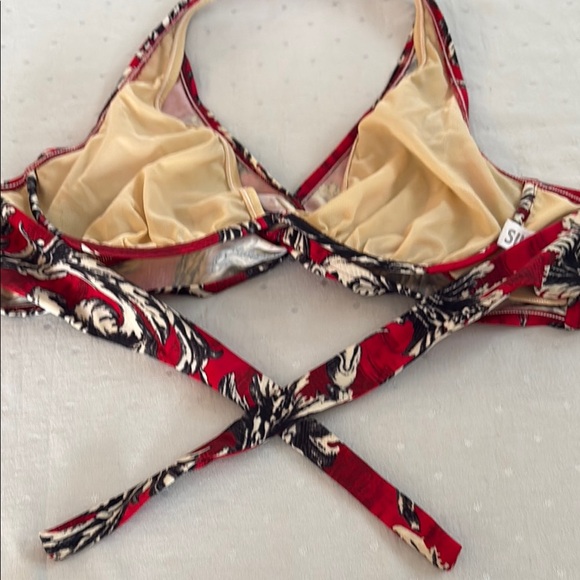 Sunsets Red and Black Floral Swimwear - Picture 5 of 10